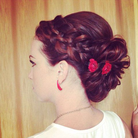 требуются мастера в салон красоты