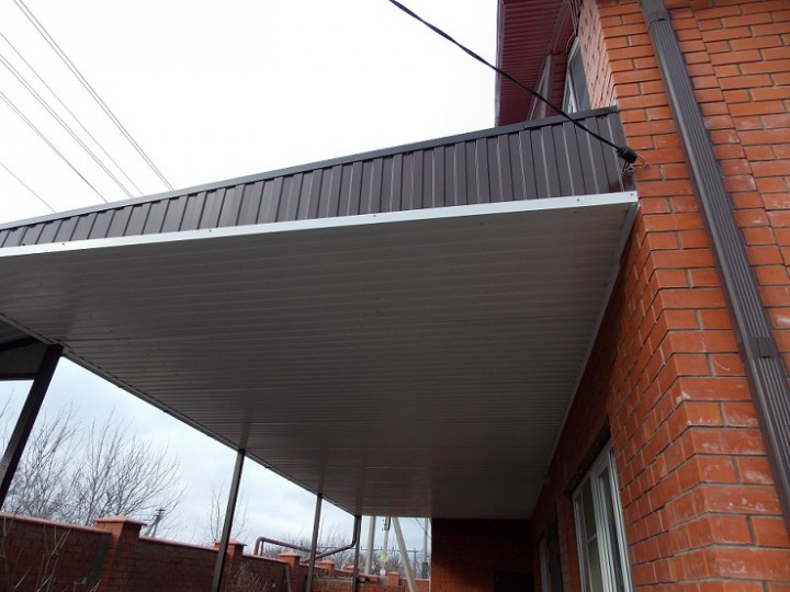 Навесы из профнастила в Краснодаре.