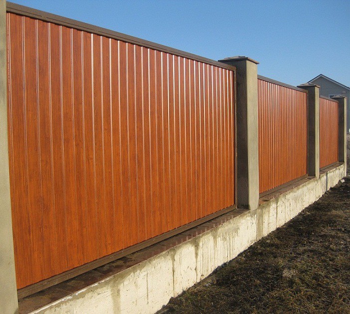 Заборы из профнастила, сетки рабица, решетчатые. Краснодар.