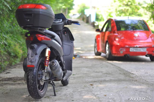  Продам итальянца Aprilia Sportcity 200 (2008г.)