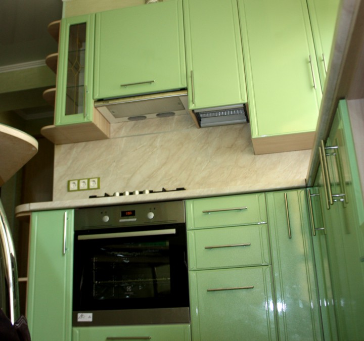 Кухни в наличии и под заказ