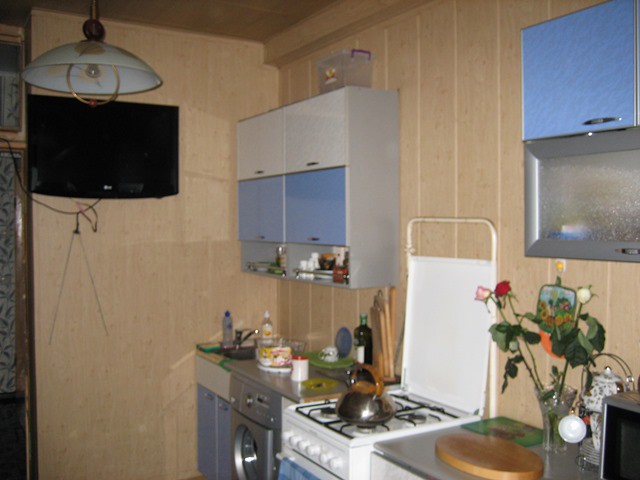 Продам 2-х комнатную на ул.Абрикосовая