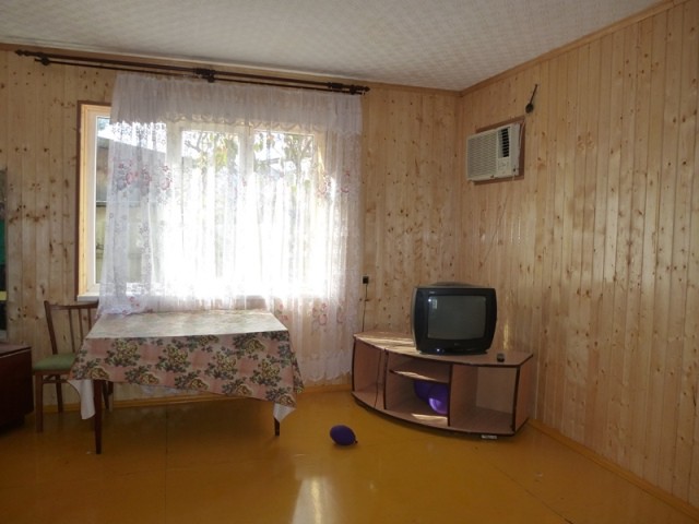 Продам дом в Адлере 80 м2 с фруктовым садом