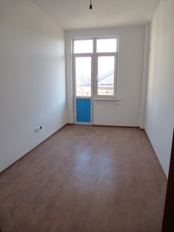 Продаю квартиру с ремонтом "ПОД КЛЮЧ" в Новостройке