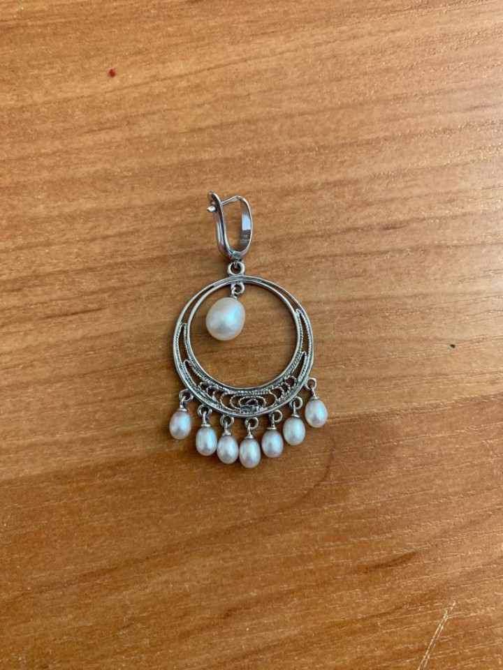 Утеряна сережка