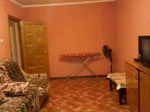 Сдаётся 2-х комнатная квартира в Адлере (начало Чайсовхоза). Дли