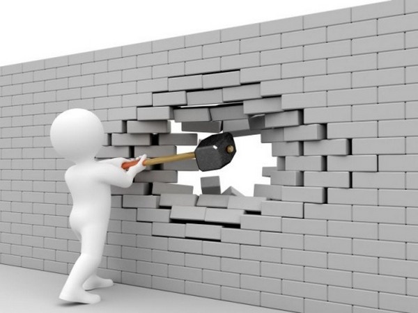 демонтаж снос стен перегородок