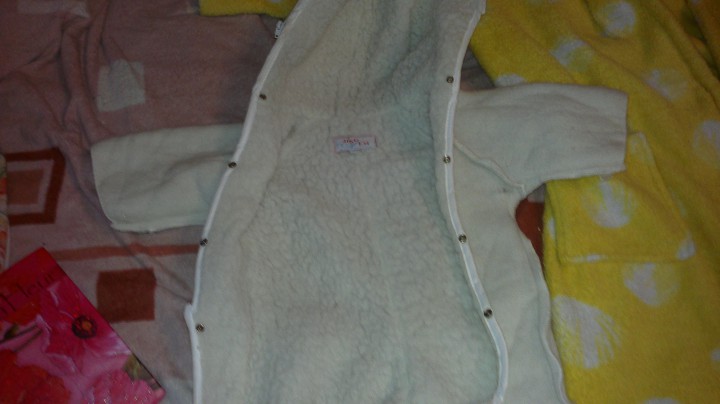 Продам зимний комбинезон на мальчика 1-1,5 лет