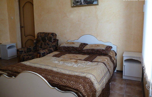 Сдаю Мини Гостиницу в Центре Адлера