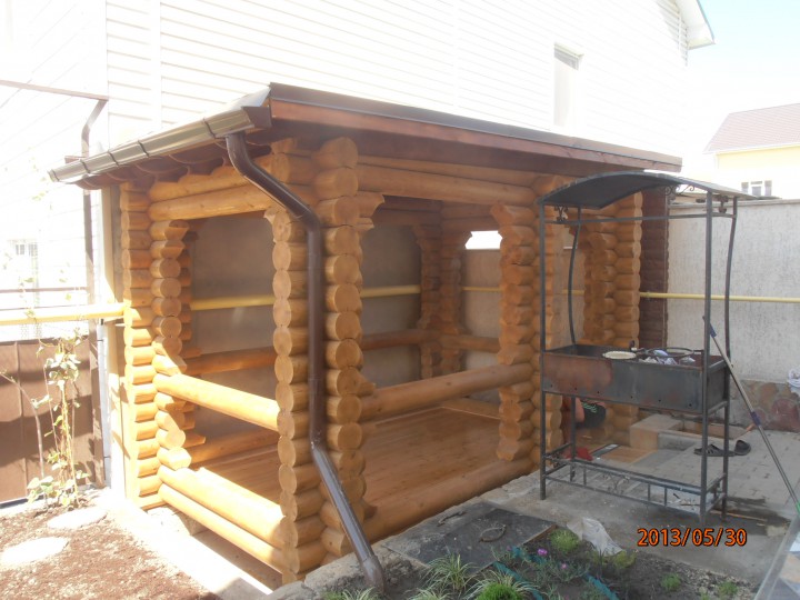 Дом, баня , беседка из оцилиндрованного бревна(строительство)