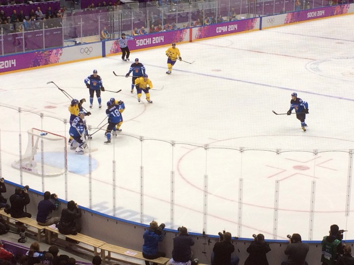 Куплю два билета на финал по хоккею