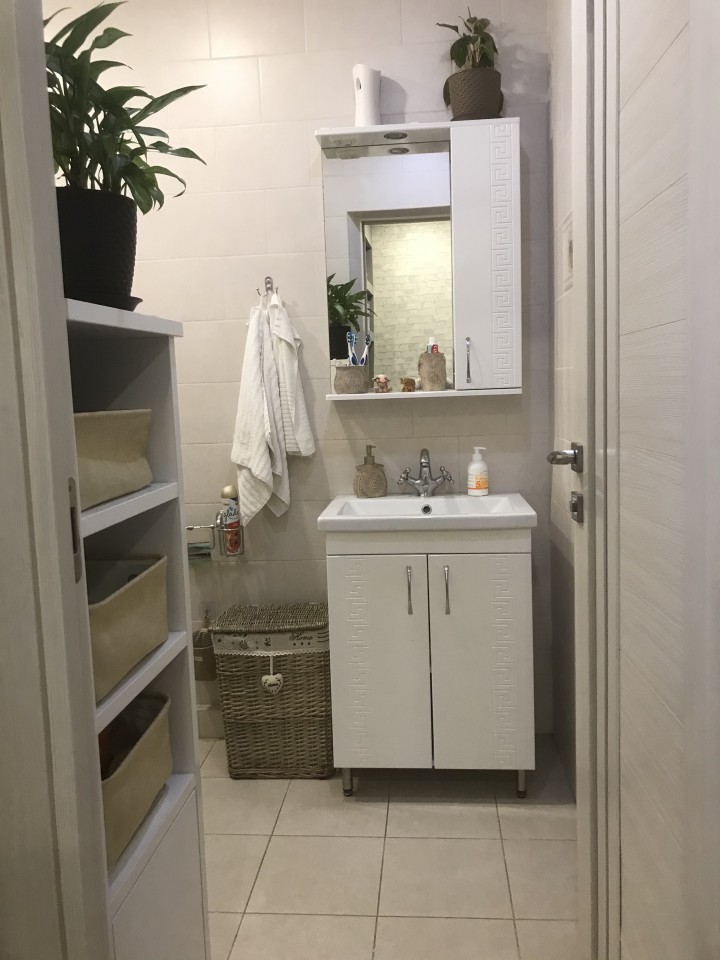 Продам свою 2-х комнатную квартиру в центральном районе Сочи