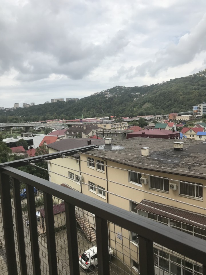 Продам свою 2-х комнатную квартиру в центральном районе Сочи