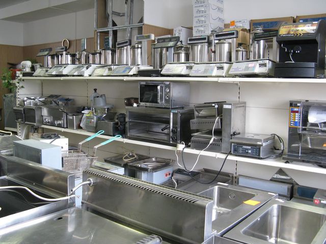 Обслуживание и ремонт холодильного,теплогого,технологического об