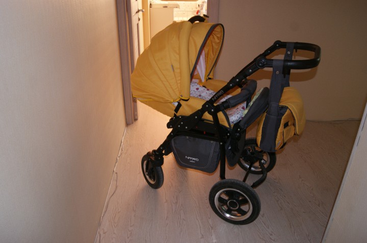 Продам коляску Адамекс Нитро 2в1