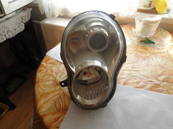 ФАРА Б/У и пружины переднего амортизатора