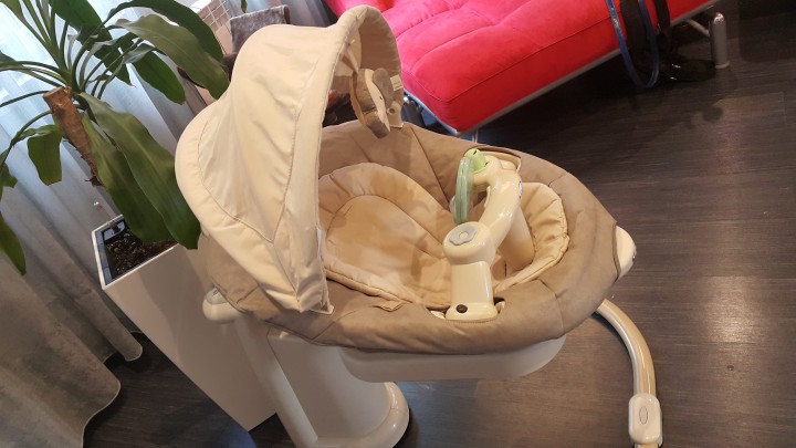 Качели электронные Graco Sweetpeace