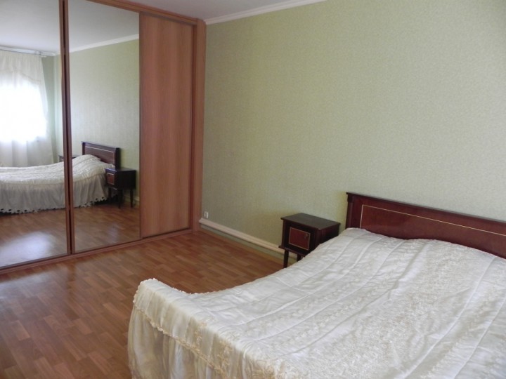 сдам половину  дома