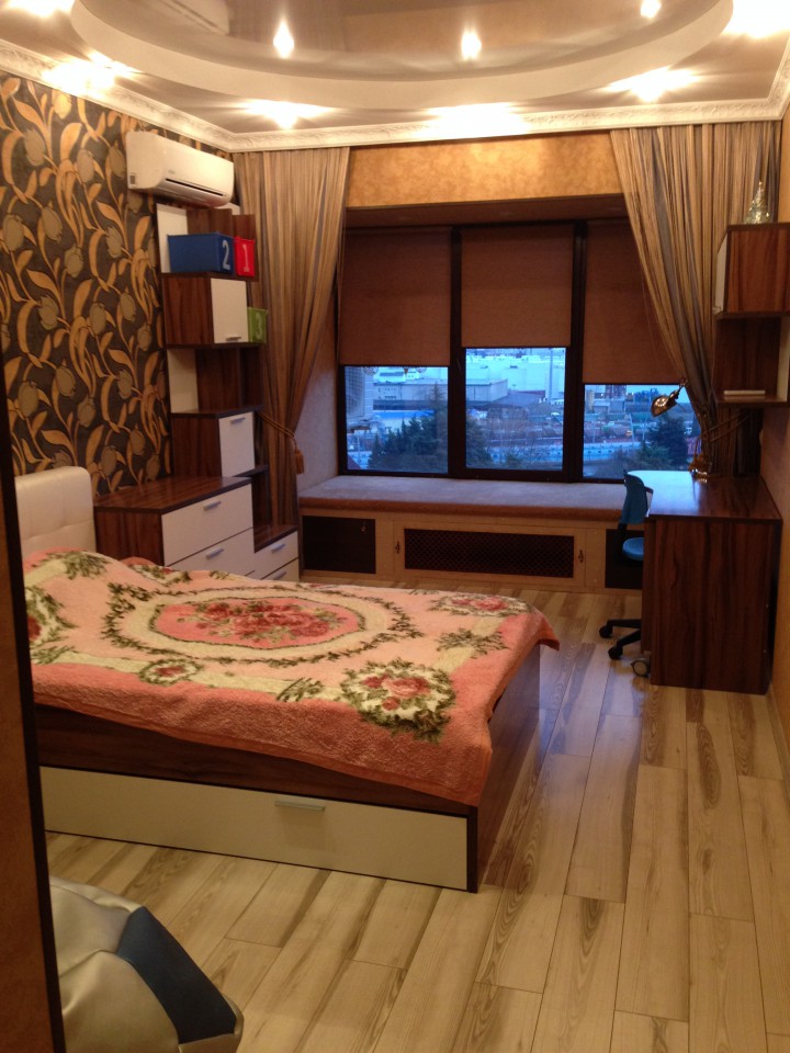 Сдаю свою 3-к кв в Сочи на ул.Гагарина