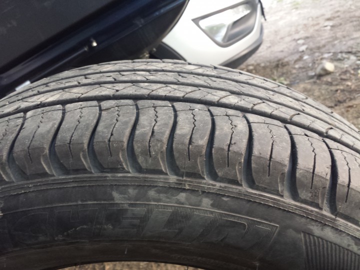 Шины 225/65R17 102H Latitude Tour HP Michelin TBL