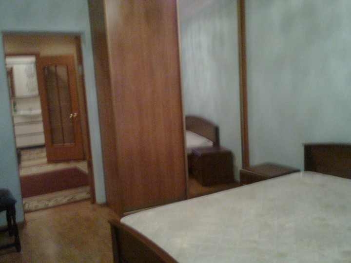 Сдам 3 комн. квартиру