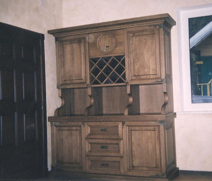 Изготовление мебели из натурального дерева