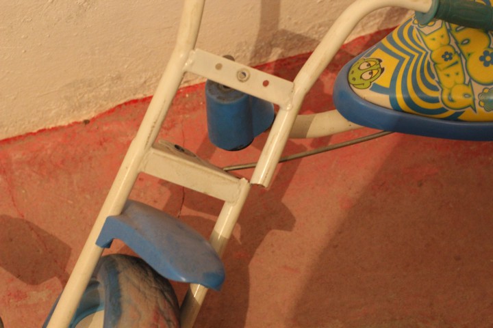 В умелые руки - детский трехколёсный велосипед.