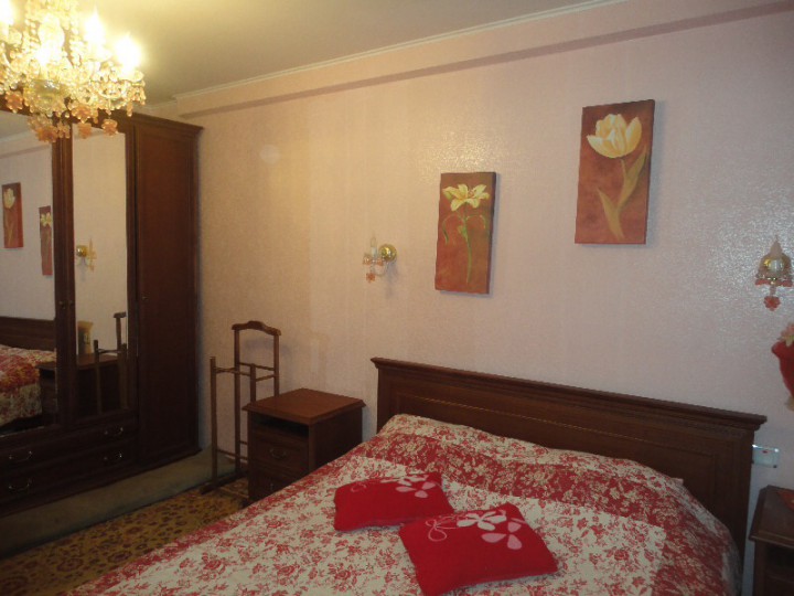 Срочно сдам трехкомнатную квартиру