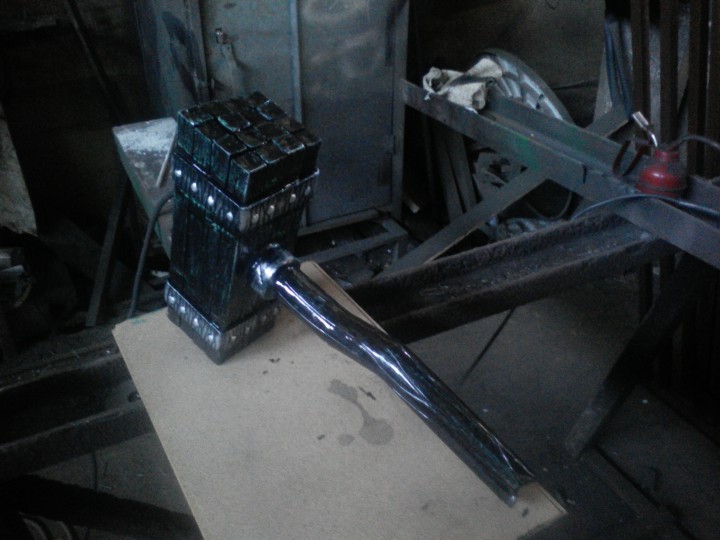 Молот декор