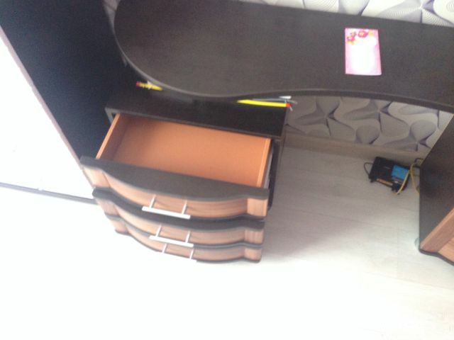 Туалетный столик