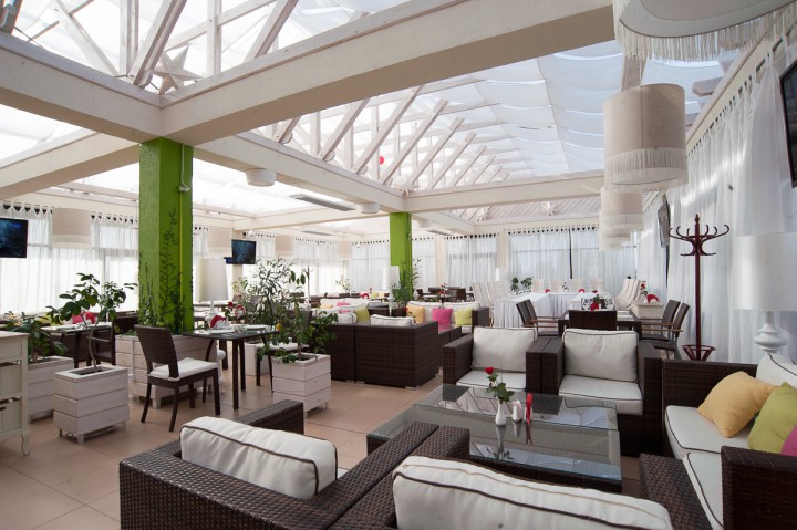 Доступна услуга просмотра новинок кинопроката