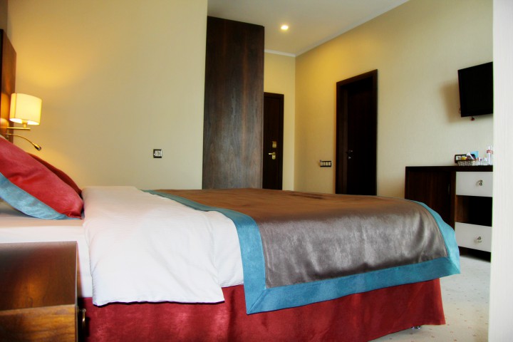 Сдам комнату посуточно