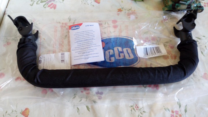 Новый бампер для коляски чико лайт вэй.