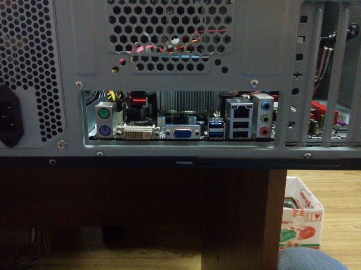 Продам системный блок и комплектующие