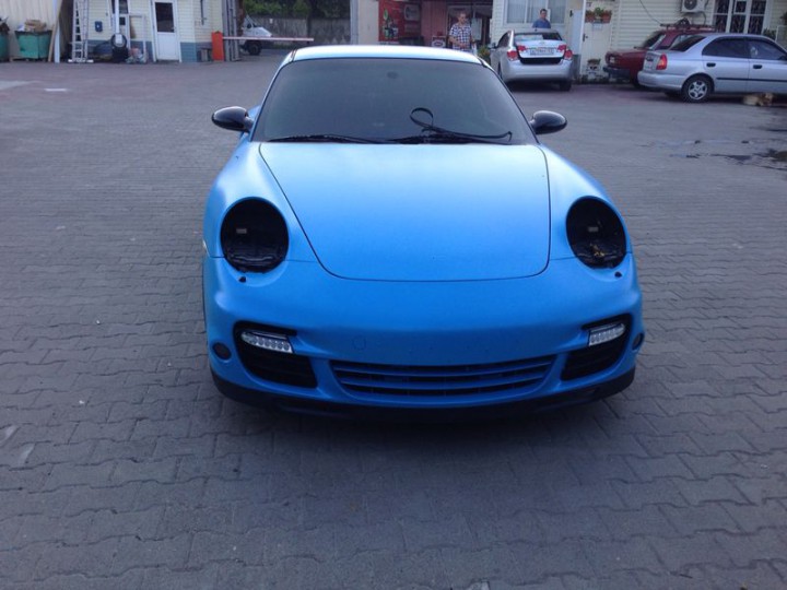 Покраска автомобилей жидкой резиной.