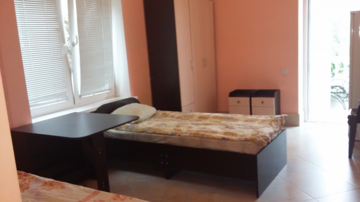 сдам комнату в частном доме 