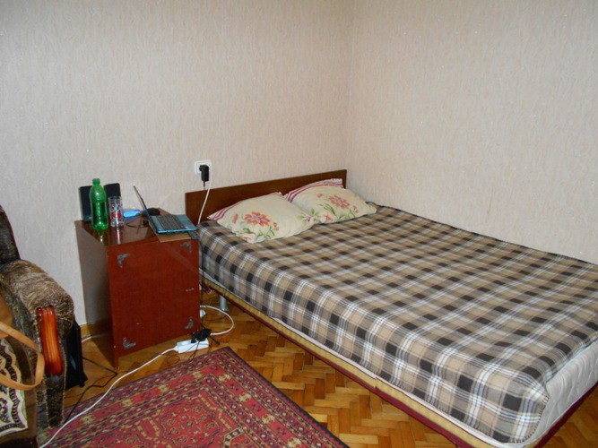 Сдам 1-комнатную квартиру на длительный срок