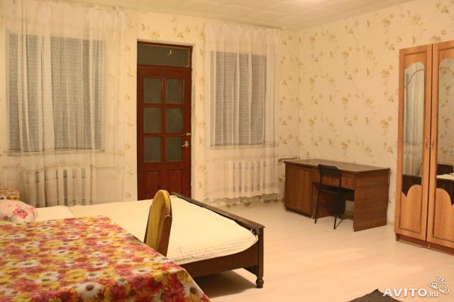 СДАМ КОМНАТУ ОТ СОБСТВЕННИКА НА СВЕТЛАНЕ длительно