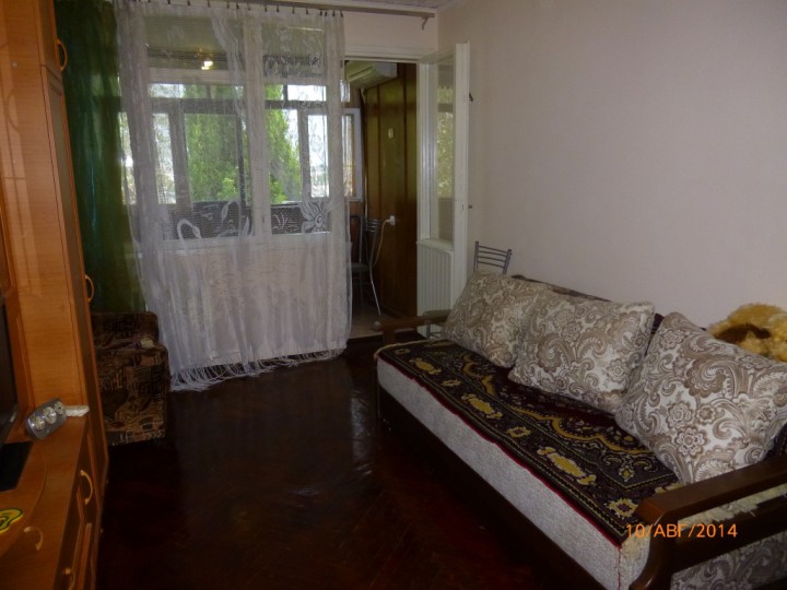 сдаю 1-комнатную квартиру длительно. 20000