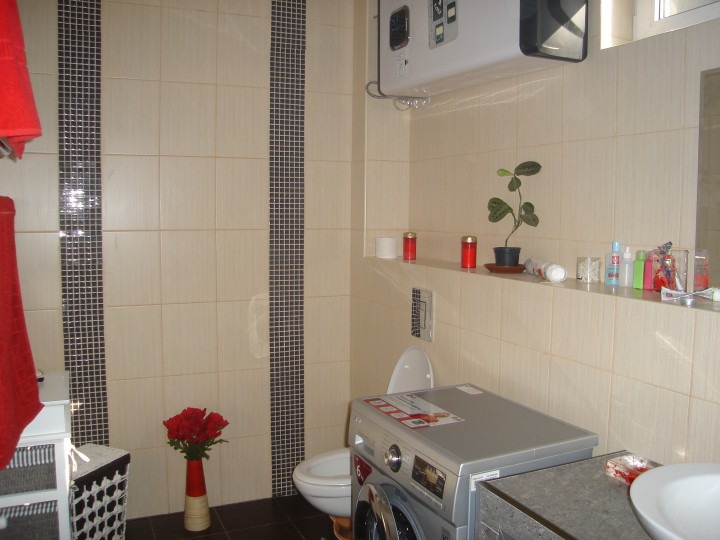 Продаю дом 140 кв.м и 10 сот.земли в Дагомысе