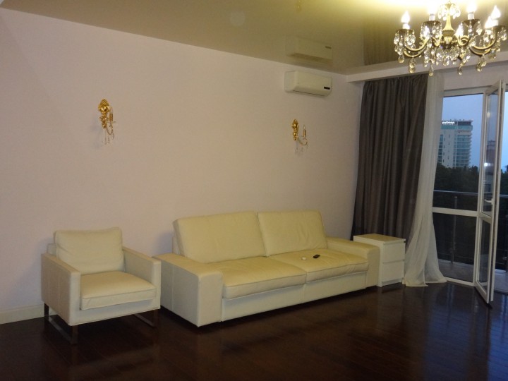 Сдается элитная 3-х комнатная квартира в центре г. Сочи