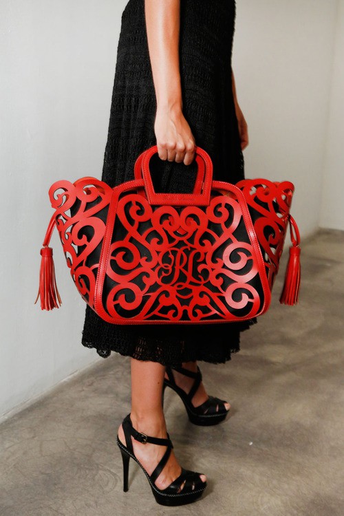 Бренды (сумки, обувь, одежда, аксессуары)