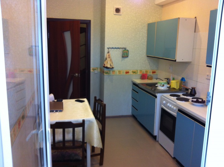 Сдаю однокомнатную квартиру (89882337423)