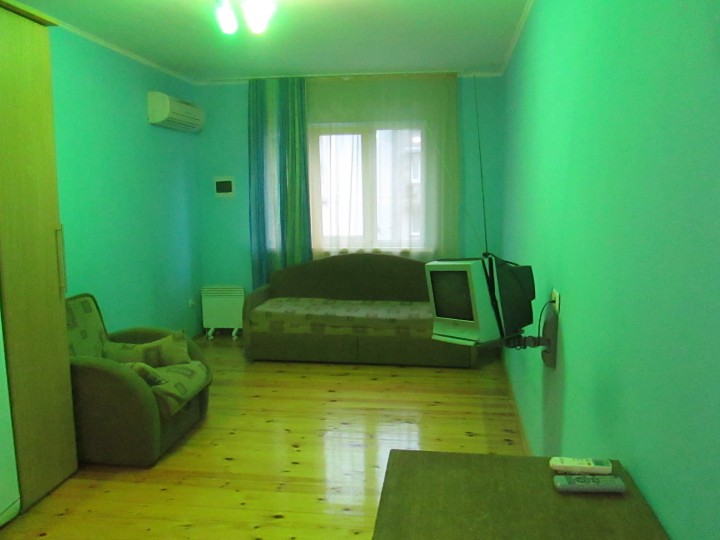 Сдам квартиру на ул.Красноармейской