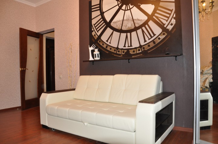 Сдам  2 комнатную квартиру(собственник)