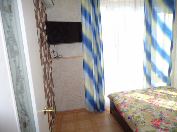 Сдаётся 3-х комнатная квартира 50 кв.м. в районе Мамайка