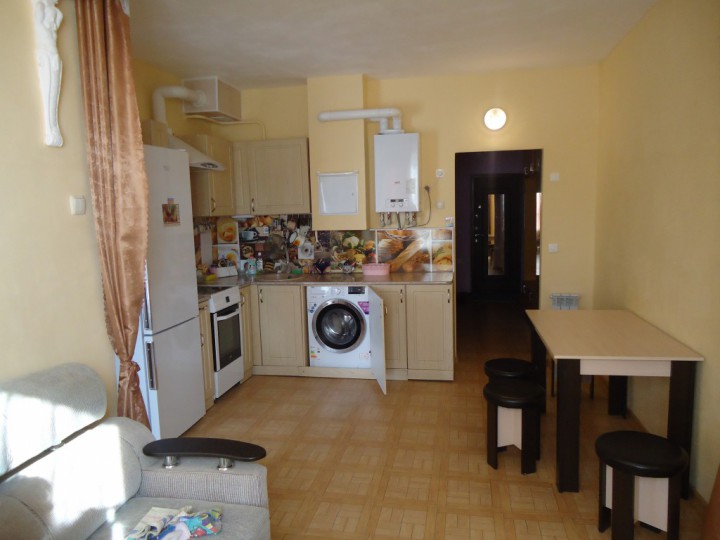 Сдаётся 3-х комнатная квартира 50 кв.м. в районе Мамайка