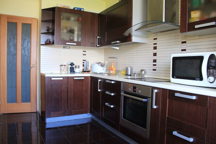 2-х комнатная на Макаренко 