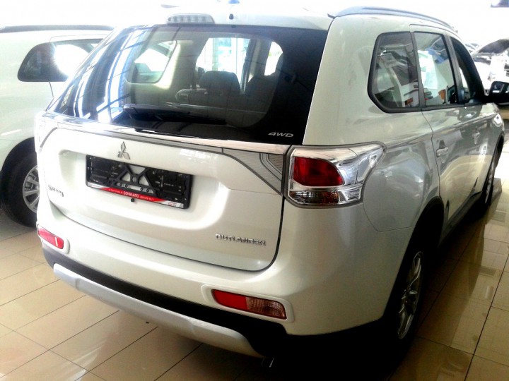 Продам Mitsubishi Outlander