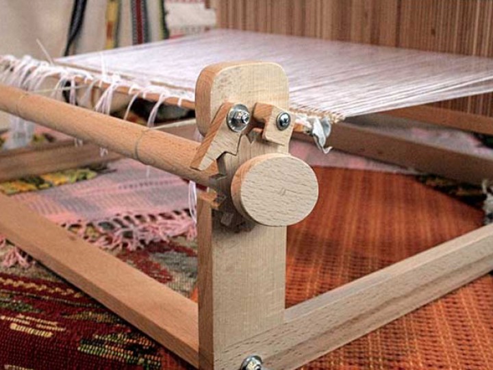 Продам настольный ткацкий станок - ширина до 60 см.
